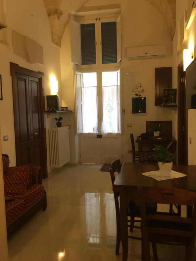 Lo Scrigno Barocco Bed & Breakfast Лече Екстериор снимка